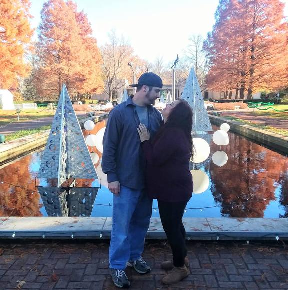 Meet your Posher, Lisa - Picture 1 of 1